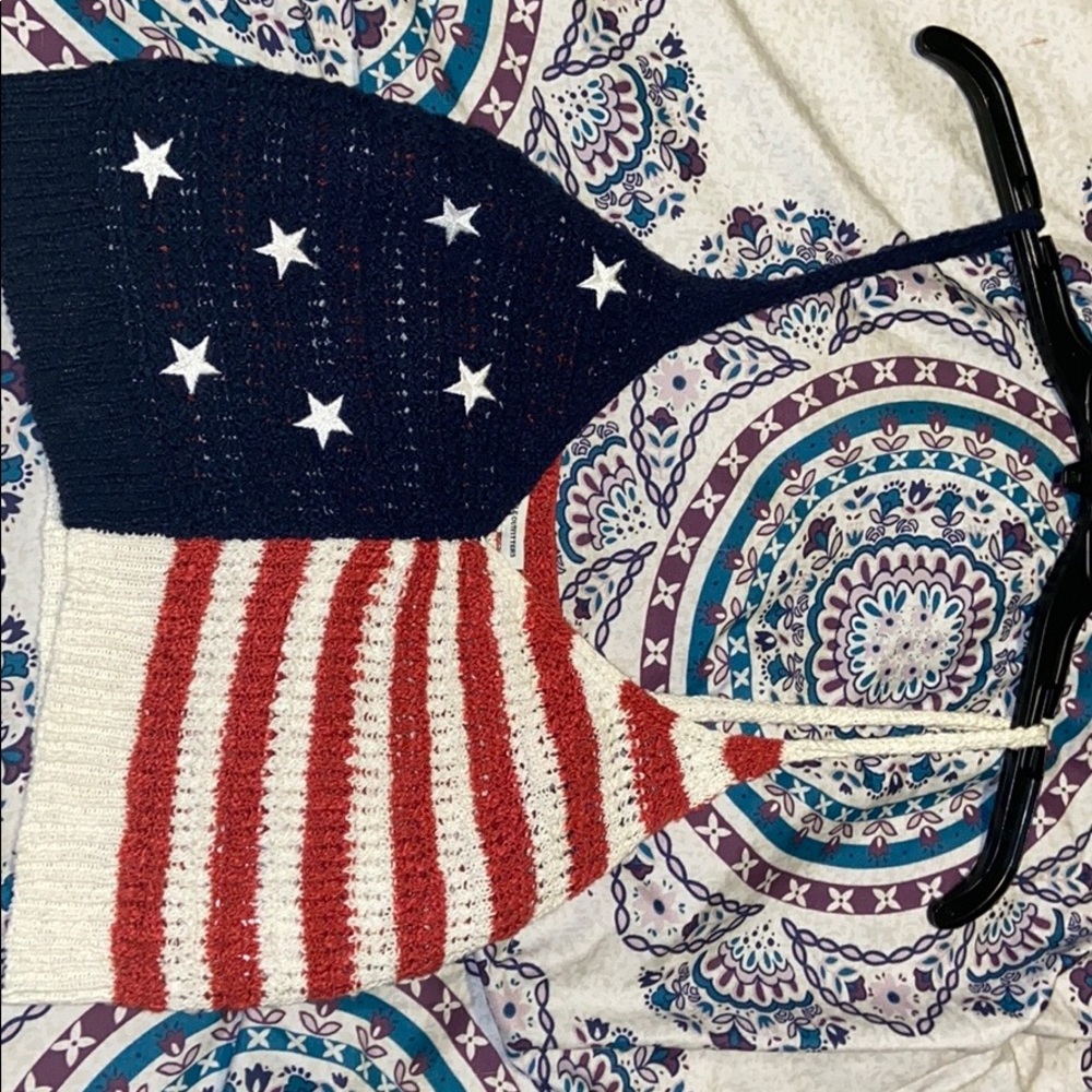 AE crop top